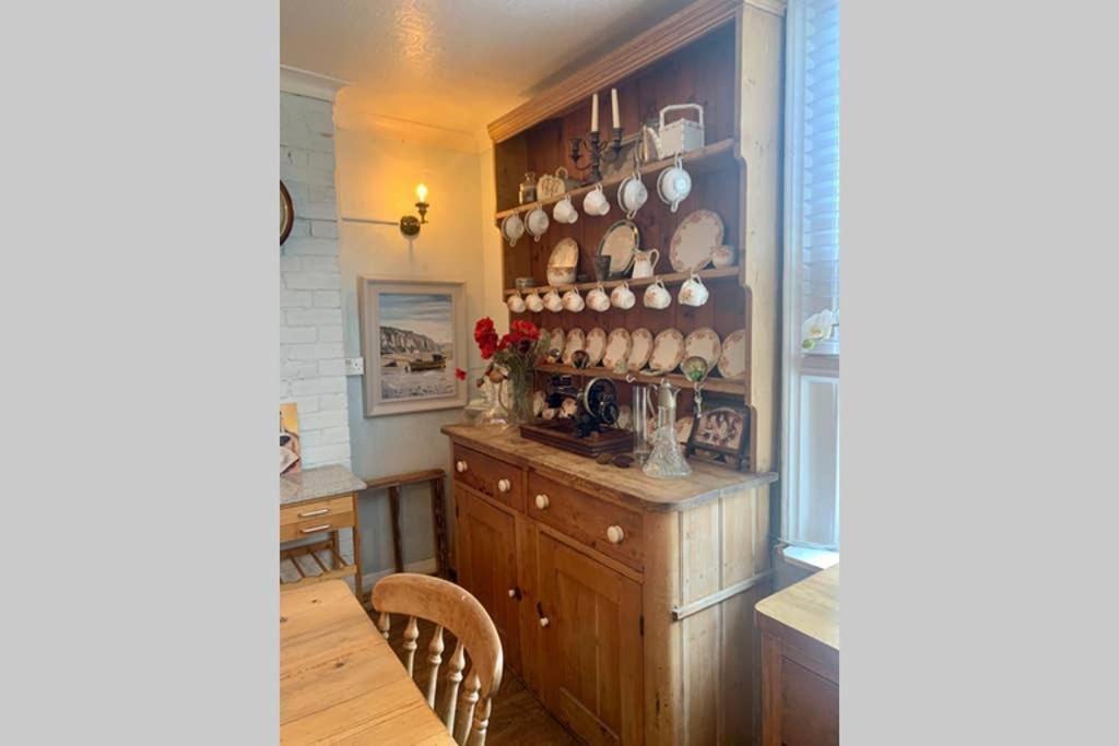Stunning 18Th Century 5 Bed House Old-Town Hastings Villa Exterior foto
